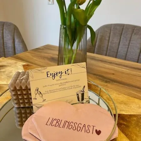 Wohlfuehloase Mit Parkplatz Διαμέρισμα